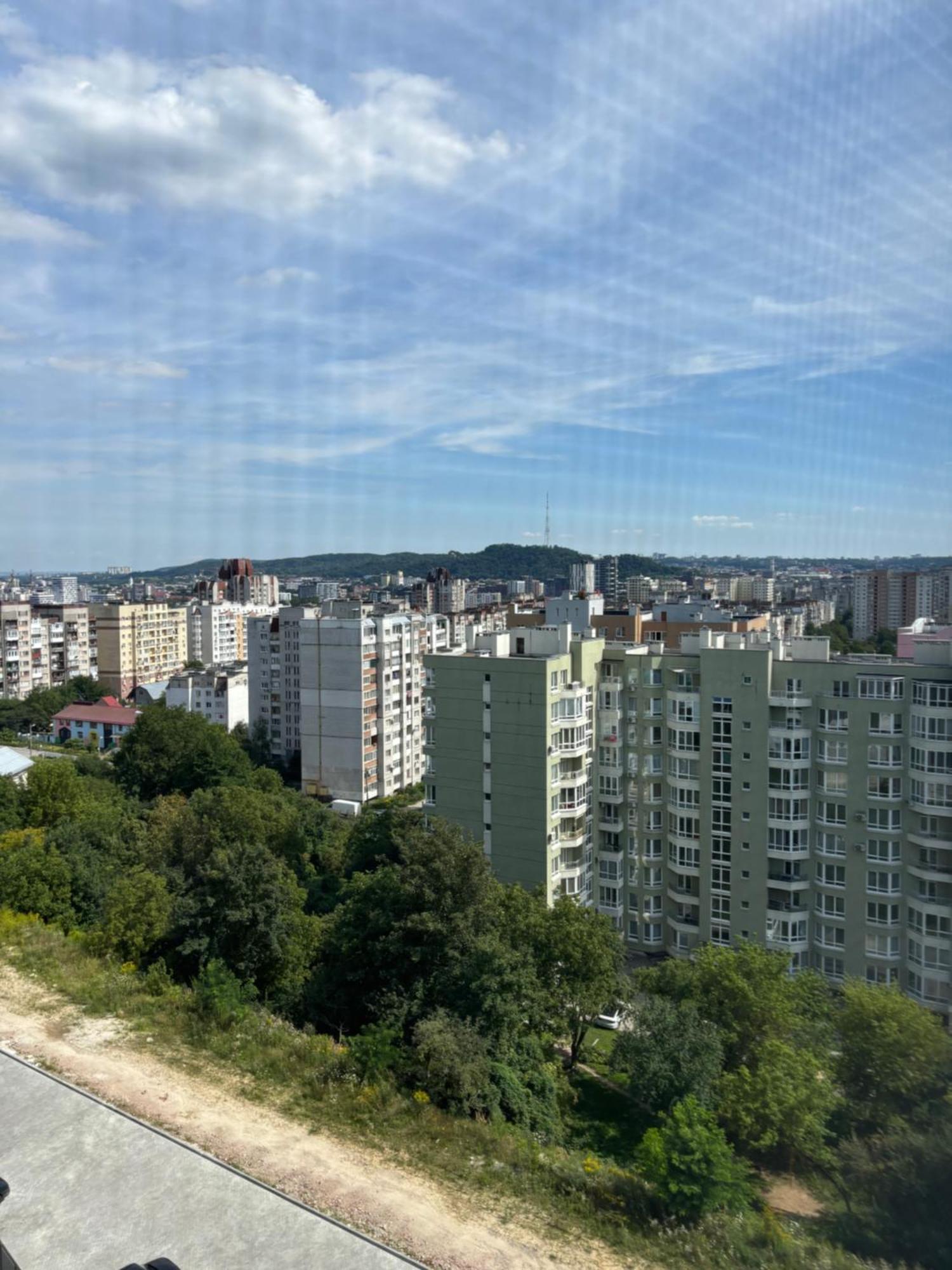 Апартаменти З Виглядом На Місто Leópolis Exterior foto